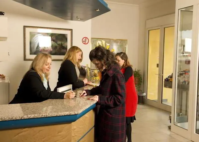Allegro Hotel